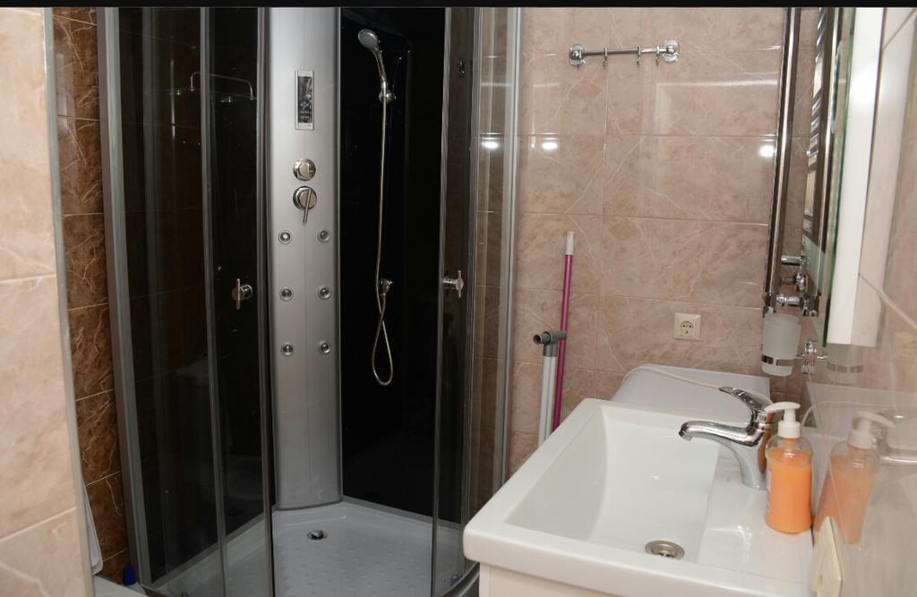 G.M.M Apartaments Batumi Eksteriør bilde