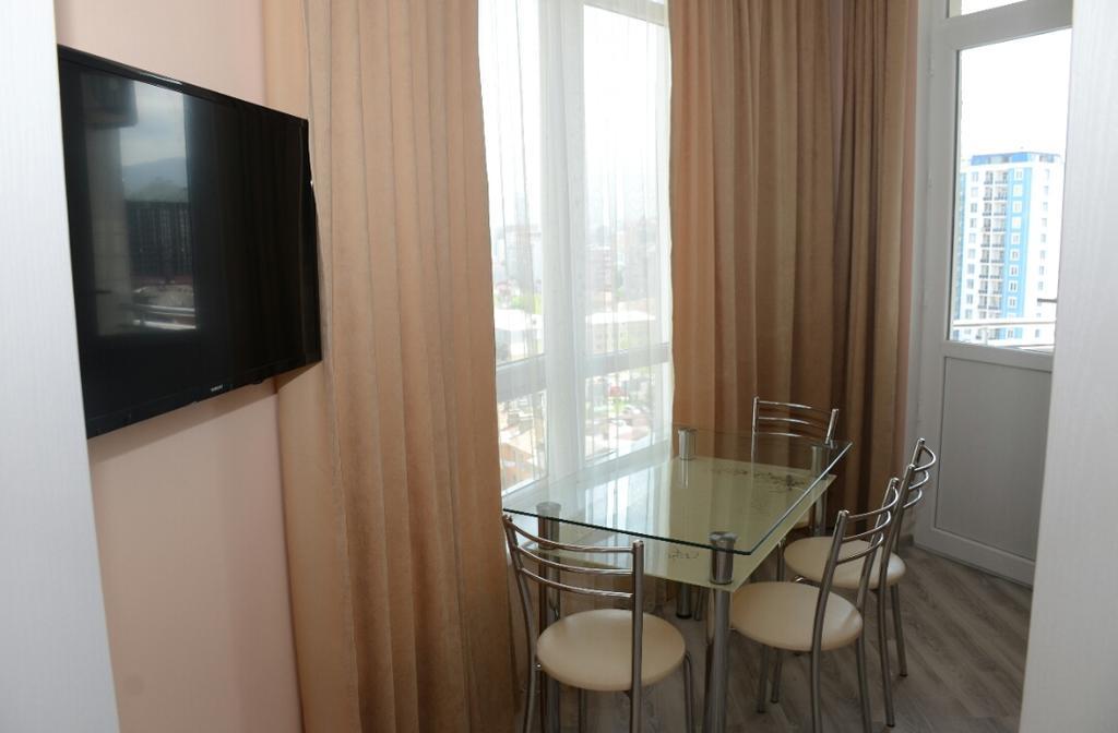 G.M.M Apartaments Batumi Eksteriør bilde